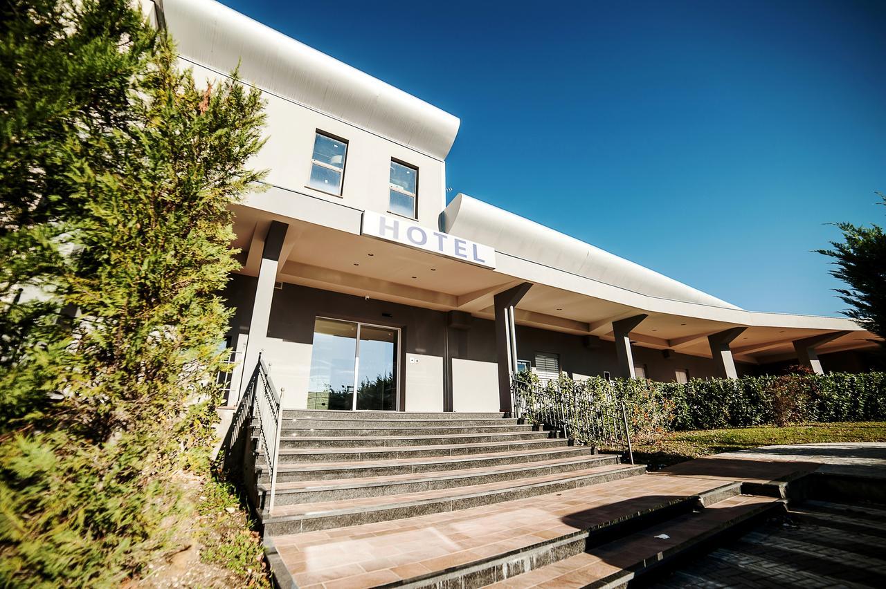Family Center 4* Atena Lucana